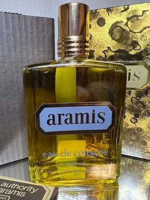 Aramis Aramis Vintage Одеколон для мужчин 240 ml Vintage